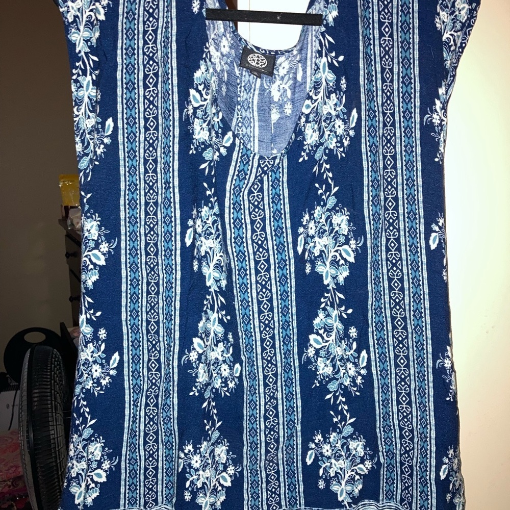 Bobeau Blue and White Cap Sleeve Blouse